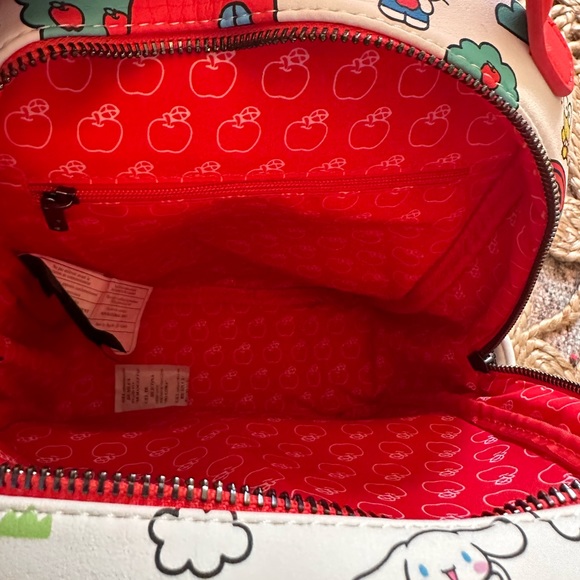 NWOT RARE Sanrio x Loungefly Hello Kitty and Friends Backpack - Picture 5 of 5